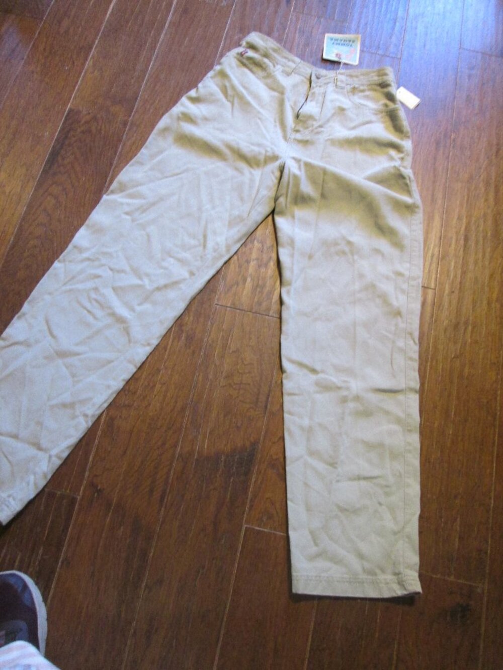 NWT Tommy Bahama baggy khaki tan relaxed chino sz 10 vtg 30 x 31